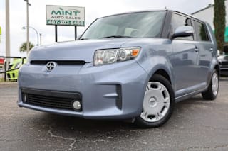 2011 Scion xB Base JTLZE4FE2B1139082 2011 Scion xB Base
