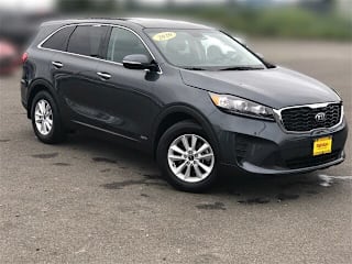 2020 Kia Sorento LX 5XYPGDA31LG645913 2020 Kia Sorento LX