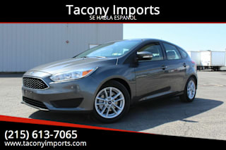 2018 Ford Focus SE 1FADP3K24JL215206 2018 Ford Focus SE