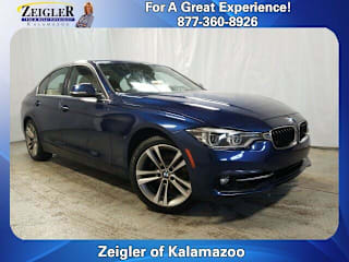2018 BMW 3 Series WBA8D9G58JNU67097 2018 BMW 3 Series