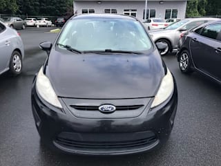 2013 Ford Fiesta SE 3FADP4EJ5DM171065 2013 Ford Fiesta SE