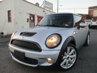 2007 MINI Cooper S WMWMF73587TL92599 2007 MINI Cooper S