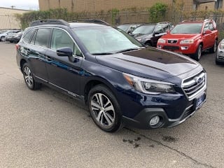 2018 Subaru Outback 3.6R Limited 4S4BSENC8J3353973 2018 Subaru Outback 3.6R Limited