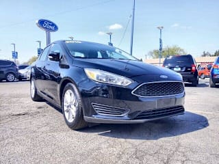 2016 Ford Focus SE 1FADP3F2XGL318570 2016 Ford Focus SE
