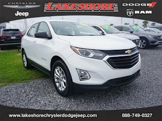 2020 Chevrolet Equinox LS 2GNAXHEV5L6207117 2020 Chevrolet Equinox LS