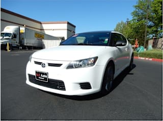 2013 Scion tC Base JTKJF5C73D3064832 2013 Scion tC Base