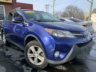 2014 Toyota RAV4 XLE 2T3RFREV5EW137775 2014 Toyota RAV4 XLE