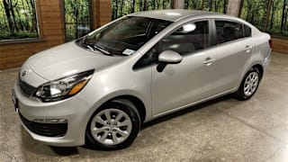 2017 Kia Rio KNADM4A32H6113492 2017 Kia Rio