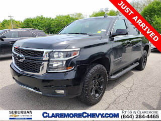 2017 Chevrolet Suburban LT 1500 1GNSKHKCXHR277651 2017 Chevrolet Suburban LT 1500