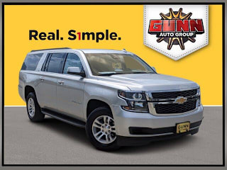 2020 Chevrolet Suburban LT 1500 1GNSCHKCXLR142160 2020 Chevrolet Suburban LT 1500