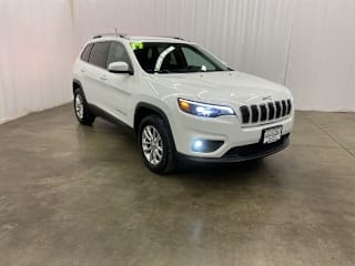 2019 Jeep Cherokee Latitude 1C4PJMCB5KD105192 2019 Jeep Cherokee Latitude
