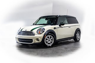 2013 MINI Clubman Cooper WMWZF3C5XDT491273 2013 MINI Clubman Cooper