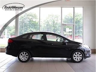 2011 Ford Fiesta SE 3FADP4BJ9BM176190 2011 Ford Fiesta SE