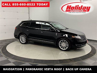 2019 Lincoln MKT Reserve 2LMHJ5AT8KBL04149 2019 Lincoln MKT Reserve
