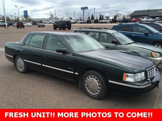 1997 Cadillac DeVille Base 1G6KD54YXVU260211 1997 Cadillac DeVille Base