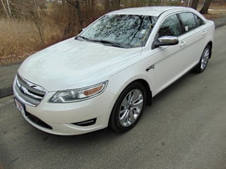 2010 Ford Taurus Limited 1FAHP2FW8AG148126 2010 Ford Taurus Limited