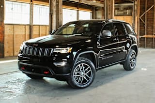 2018 Jeep Grand Cherokee 1C4RJFLT0JC105389 2018 Jeep Grand Cherokee