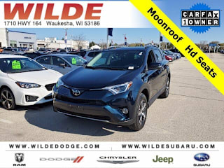 2018 Toyota RAV4 XLE 2T3RFREV7JW748773 2018 Toyota RAV4 XLE