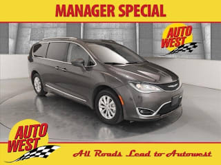 2019 Chrysler Pacifica Touring L 2C4RC1BG1KR650897 2019 Chrysler Pacifica Touring L