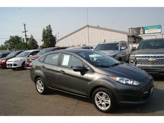 2018 Ford Fiesta SE 3FADP4BJ6JM107035 2018 Ford Fiesta SE