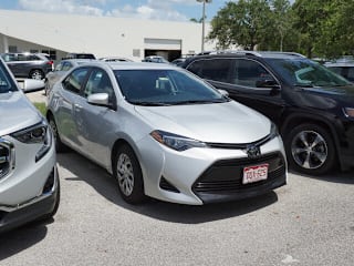 2019 Toyota Corolla LE 2T1BURHE9KC234695 2019 Toyota Corolla LE