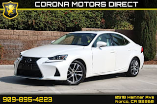 2018 Lexus IS 300 Base JTHBA1D27J5074025 2018 Lexus IS 300 Base
