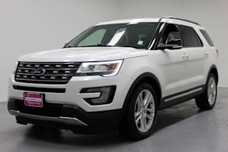 2016 Ford Explorer XLT 1FM5K7D82GGC40270 2016 Ford Explorer XLT