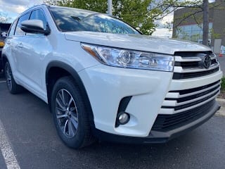 2018 Toyota Highlander XLE 5TDJZRFH4JS546455 2018 Toyota Highlander XLE