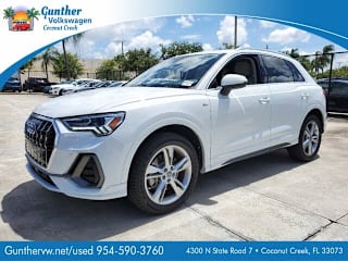 2019 Audi Q3 2.0T quattro Premium Plus S line WA1EECF31K1073217 2019 Audi Q3 2.0T quattro Premium Plus S line