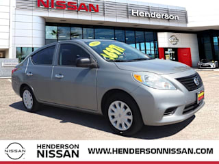 2014 Nissan Versa 1.6 S 3N1CN7AP6EL821488 2014 Nissan Versa 1.6 S