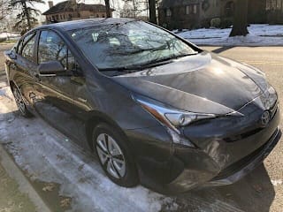 2018 Toyota Prius Two JTDKBRFU4J3592925 2018 Toyota Prius Two