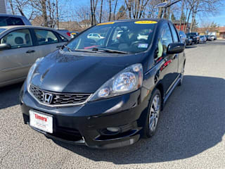 2013 Honda Fit Sport JHMGE8H5XDC030527 2013 Honda Fit Sport