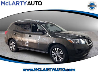 2017 Nissan Pathfinder 5N1DR2MNXHC607313 2017 Nissan Pathfinder