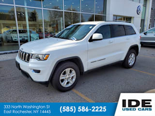 2017 Jeep Grand Cherokee Laredo 1C4RJFAG6HC715992 2017 Jeep Grand Cherokee Laredo