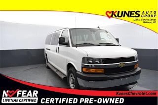 2019 Chevrolet Express Passenger LT 3500 1GAZGPFGXK1175006 2019 Chevrolet Express Passenger LT 3500
