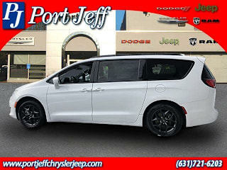 2020 Chrysler Pacifica Touring L 2C4RC1BG1LR173261 2020 Chrysler Pacifica Touring L