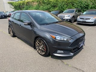 2017 Ford Focus ST 1FADP3L93HL240538 2017 Ford Focus ST