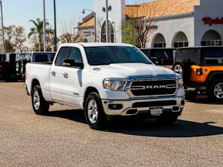 2019 Ram Pickup 1500 1C6SRFBT6KN656497 2019 Ram Pickup 1500