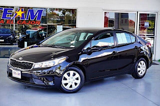 2018 Kia Forte LX 3KPFK4A75JE208942 2018 Kia Forte LX