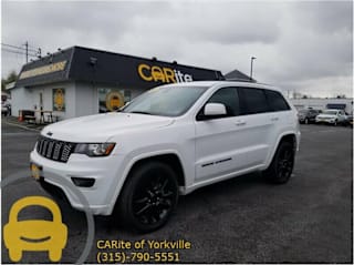 2018 Jeep Grand Cherokee Altitude 1C4RJFAG0JC257260 2018 Jeep Grand Cherokee Altitude