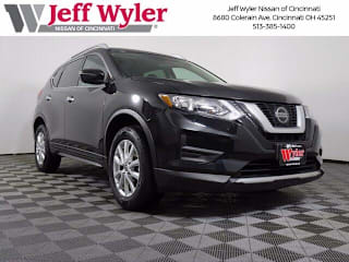 2019 Nissan Rogue S 5N1AT2MV4KC781776 2019 Nissan Rogue S