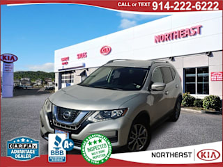2017 Nissan Rogue SV 5N1AT2MV7HC891472 2017 Nissan Rogue SV