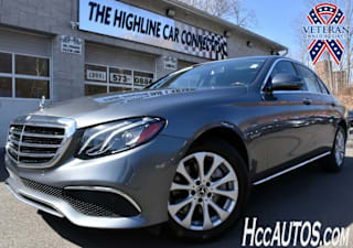 2018 Mercedes-Benz E-Class WDDZF4KB0JA356719 2018 Mercedes-Benz E-Class