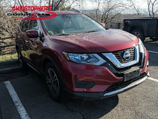 2019 Nissan Rogue SV 5N1AT2MV1KC747553 2019 Nissan Rogue SV