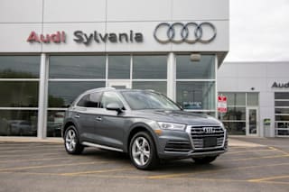 2020 Audi Q5 2.0T quattro Premium WA1ANAFY6L2008941 2020 Audi Q5 2.0T quattro Premium