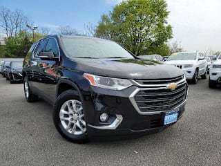 2018 Chevrolet Traverse LT Cloth 1GNEVGKW0JJ200428 2018 Chevrolet Traverse LT Cloth
