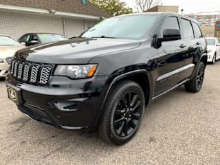 2018 Jeep Grand Cherokee 1C4RJFAG8JC223177 2018 Jeep Grand Cherokee