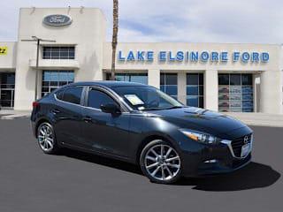 2018 Mazda Mazda3 Touring 3MZBN1V32JM240360 2018 Mazda Mazda3 Touring