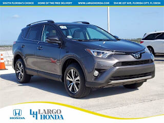 2018 Toyota RAV4 XLE 2T3WFREV2JW488480 2018 Toyota RAV4 XLE