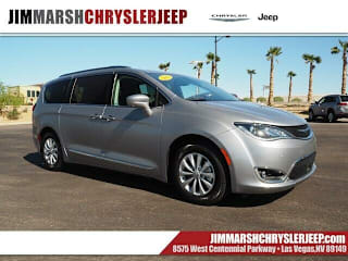 2018 Chrysler Pacifica Touring L 2C4RC1BG2JR362384 2018 Chrysler Pacifica Touring L